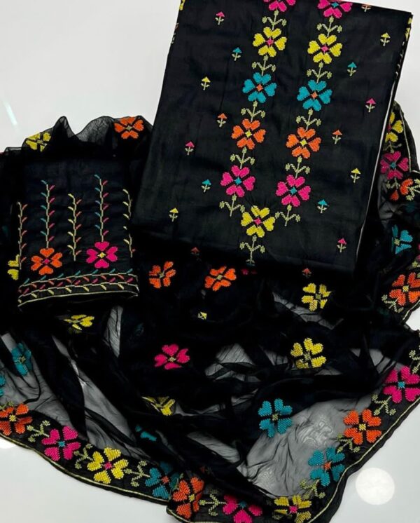 New Lawn/cotton Hit Traditional Article - Image 4