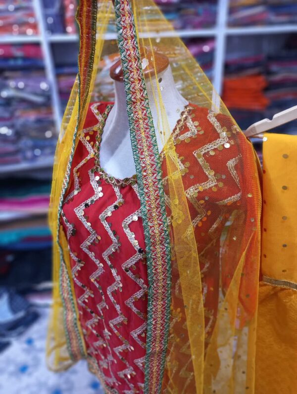Charming Mehndi Sharara 3-Piece Suit – A Perfect Blend of Tradition & Style - Image 3
