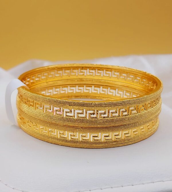 Elegant China Gold-Plated Two-Piece Bangle Set – Perfect Fit & Style