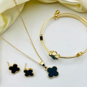 Elegant China Gold-Plated Locket Set – Timeless Beauty at Rs 750