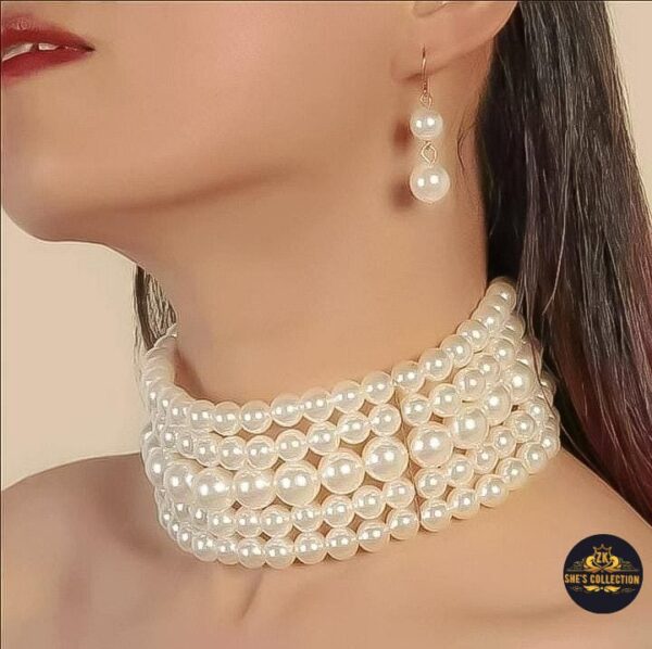 Elegant Golden China Pearls Choker Set with Matching Earrings - Image 2
