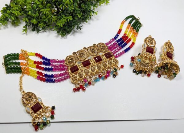 Trendy Barik Stone Choker Set – Stylish Elegance in 8 Stunning Colors