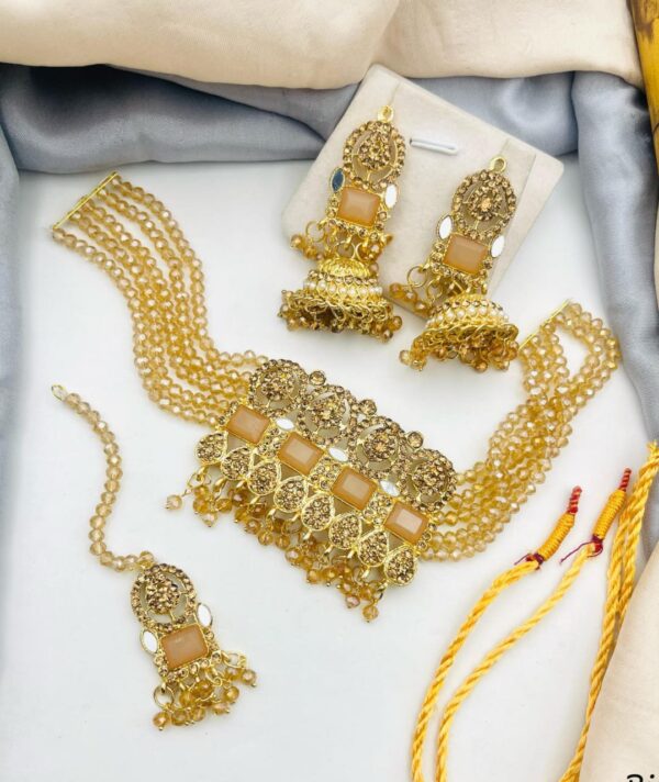 Trendy Barik Stone Choker Set – Stylish Elegance in 8 Stunning Colors - Image 2