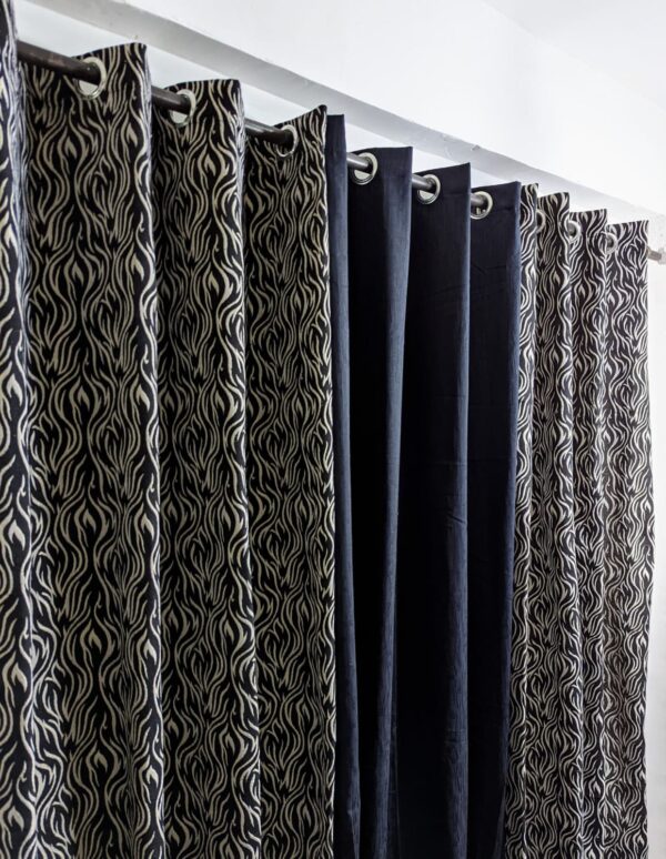 Stylish Velvet Jacquard Curtain Mashup – Elegant 3-Piece Set for Modern Spaces - Image 19