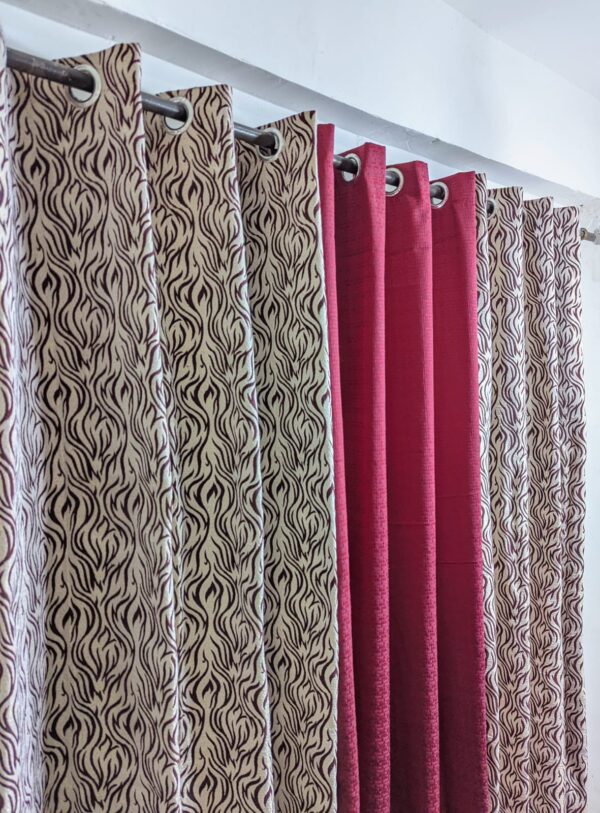 Stylish Velvet Jacquard Curtain Mashup – Elegant 3-Piece Set for Modern Spaces - Image 10