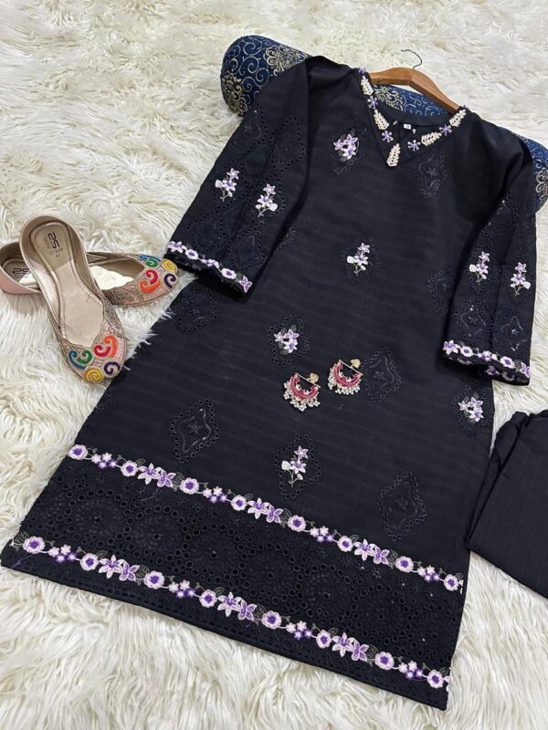 Beat the Heat in Style with Pak Libas Summer Doria Cotton Lawn Set - Image 6