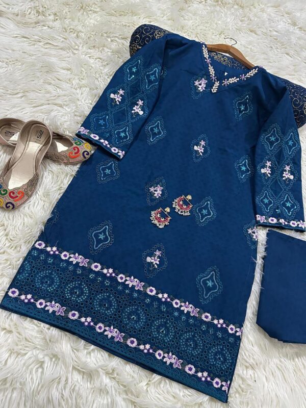 Beat the Heat in Style with Pak Libas Summer Doria Cotton Lawn Set - Image 2