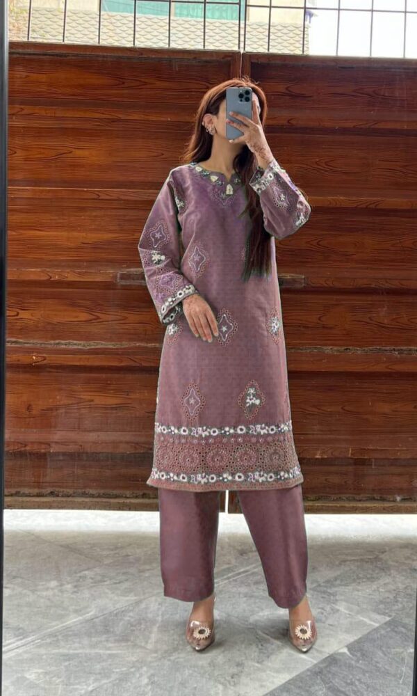 Beat the Heat in Style with Pak Libas Summer Doria Cotton Lawn Set - Image 5