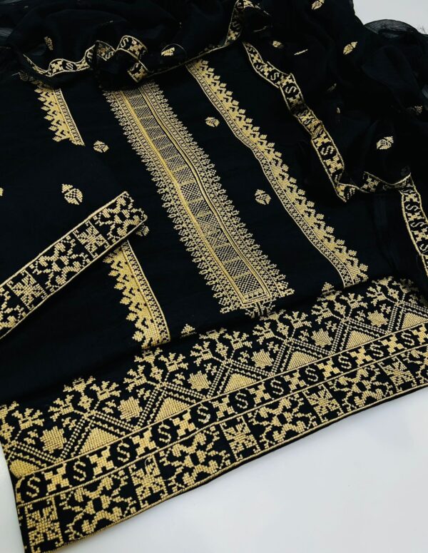 Back in Style – Traditional Embroidered 3-Piece Suit from the Summer 2025 Collection - Image 10