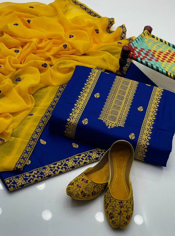 Back in Style – Traditional Embroidered 3-Piece Suit from the Summer 2025 Collection - Image 2
