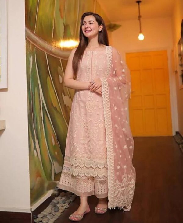 Step Into Elegance with Faiza Saqlain Luxe Lawn Ensemble - Image 2
