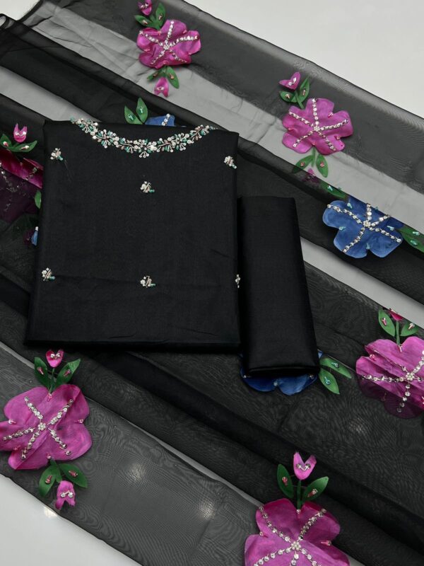 Stunning Wedding Partywear 3-Piece Katan Silk Ensemble 2025 - Image 4