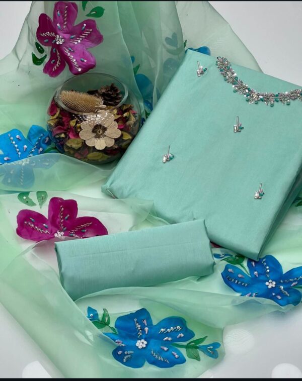 Stunning Wedding Partywear 3-Piece Katan Silk Ensemble 2025 - Image 3