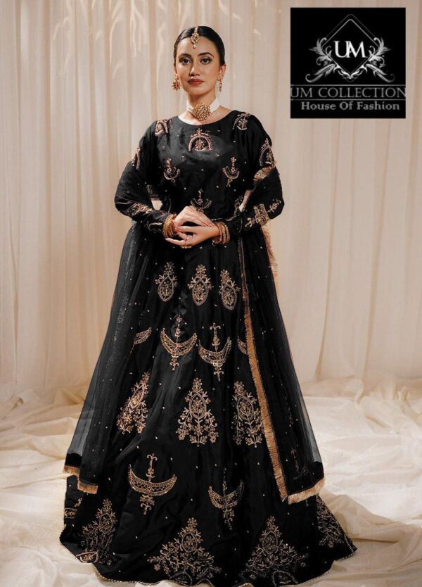 Elegant Shamose Silk Set with Sequin Embroidery & Chiffon Dupatta – Just Rs. 2600