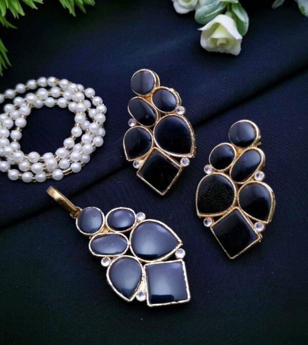 Elegant Egyptian-Turkish Locket Set – Premium Finish in 7 Stunning Colors - Image 2