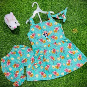 Adorable 3-Piece Baby Outfit Set – Frock, Shorts & Hair Bin for Just Rs. 1299 5