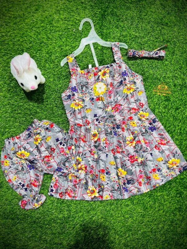 Adorable 3-Piece Baby Outfit Set – Frock, Shorts & Hair Bin for Just Rs. 1299 - Image 6