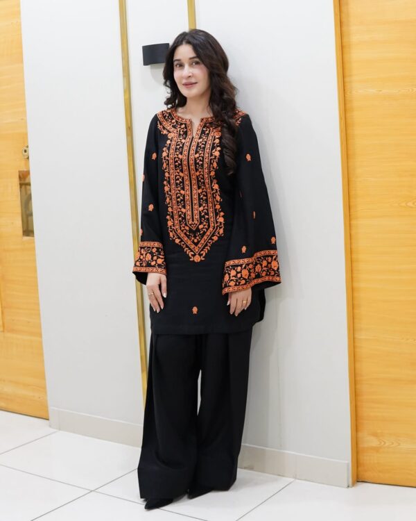 Sofia 2PC Embroidered Summer Lilen Set – Stylish Comfort for Rs. 2300 - Image 8