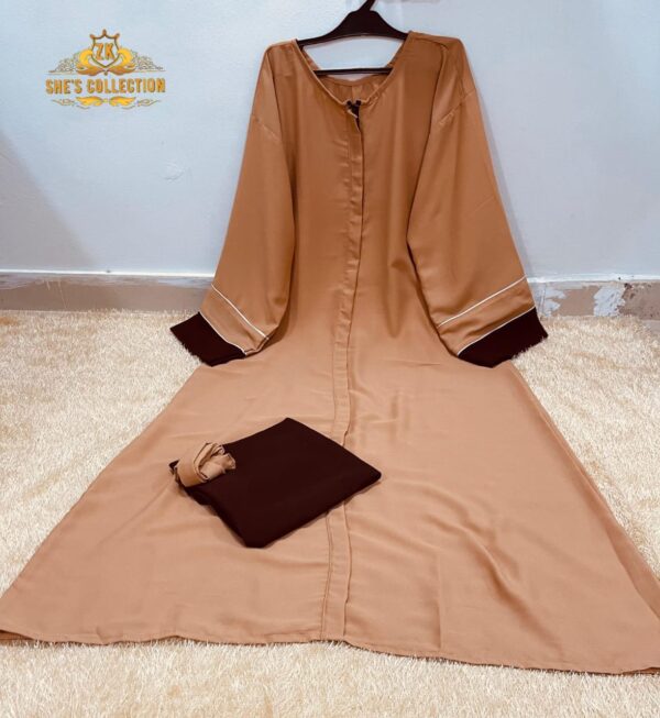 Elegant Crown Abaya with Matching Stoller – Comfortable Style in Three Sizes - Image 6