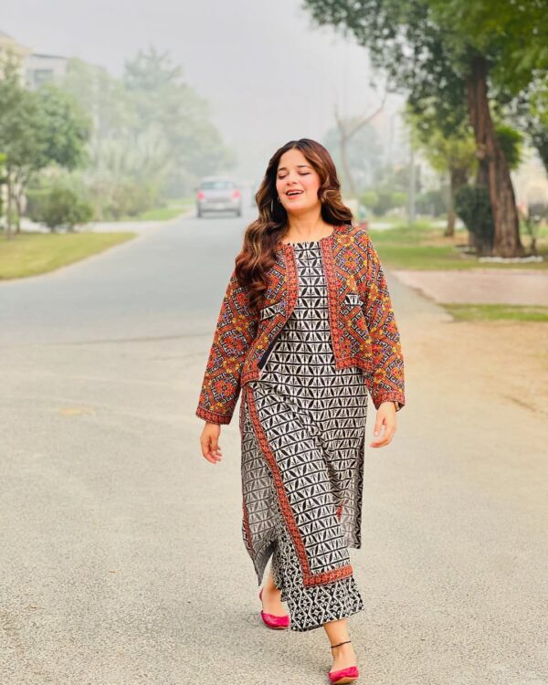 Elegant Ajrak Koti Digital Printed 3-Piece Summer Suit - Image 7