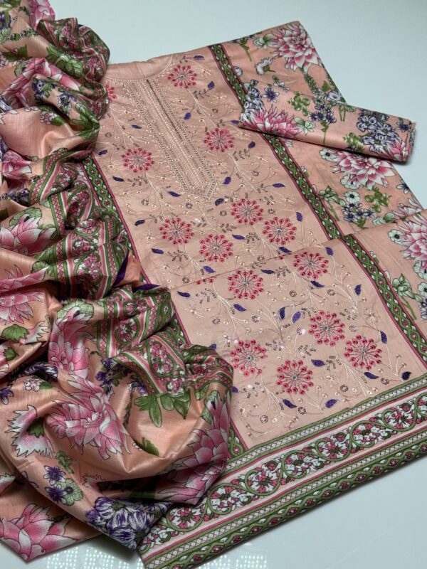 Premium Lawn 3-Piece Suit with Elegant Embroidery and Digital Prints