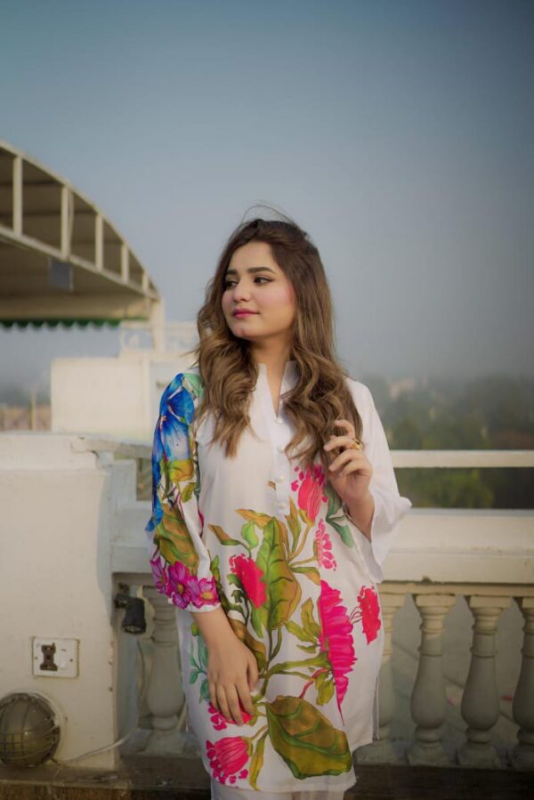 Stylish Printed 2-Piece Outfit – Comfortable and Trendy CRAP Lawn Fabric – Limited Stock! - Image 5