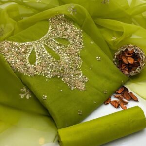 Hot Handmade 3-Piece Dress 2K25 | Heavy Cut Dana & Aari Work on Indian Organza – Premium Partywear Collection