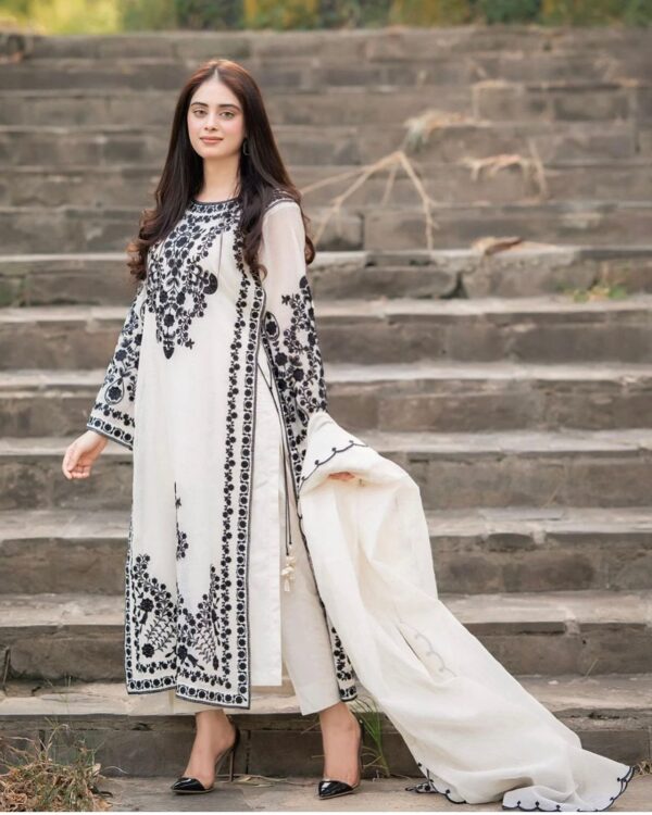 Jane-Janat Organza 3PC Set | Fully Embroidered Shirt, Trouser & Dupatta – 4 Colors Available 3 - Image 3