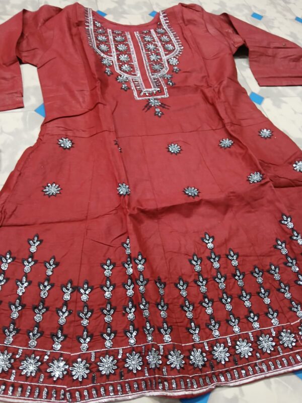 Standard Size Cotton Embroidered Two-Piece – For Quality Lovers - Image 4
