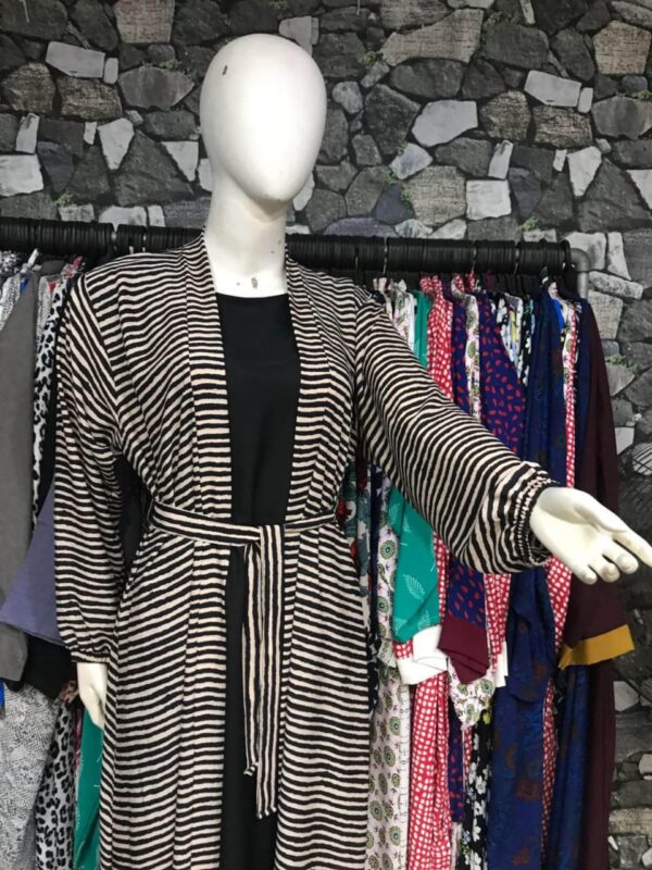 New Stylish Joint Upper Abaya – A1 Georgette Fabric with Printed Belt 2 - Image 2